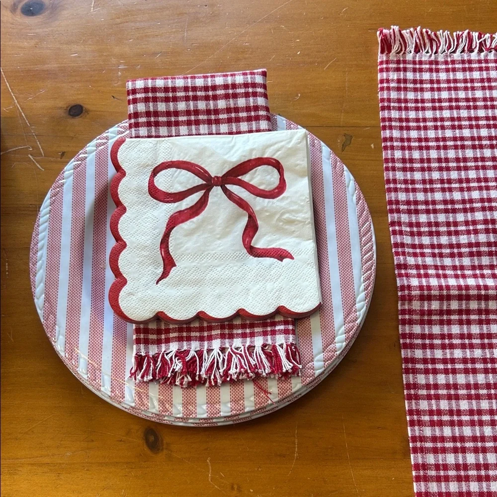 Red + White Checkered Plaid 100% Cotton Placemat Set of 4 Tablescape Valentine’s